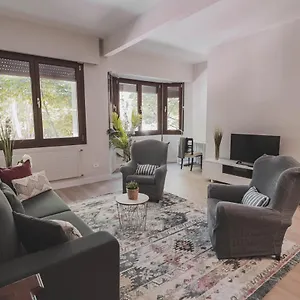 https://high-street-bilbao.basquecountryhotels.org