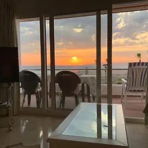 https://casa-del-zahara-de-los-atunes.es-andalucia.com