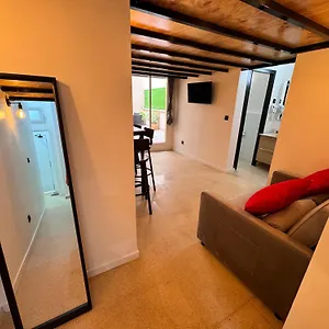 https://apt-estudio-florida-e2.topbarcelonahotels.com