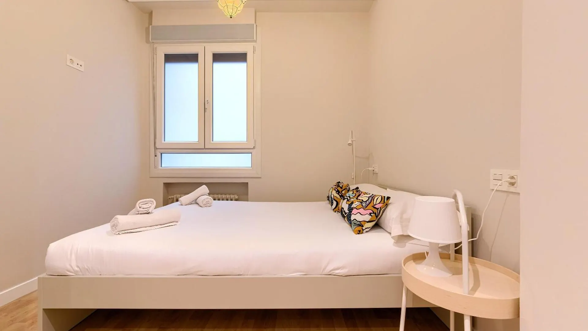 Euskalduna, Vivienda Turistica Moderna Y Renovado Bilbao 0*,  España